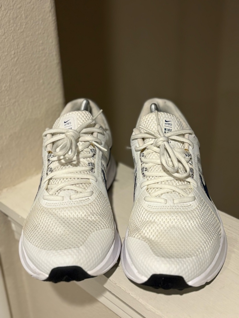 Nike Mens Run Swift 2~CU3517-101 White Running Shoes Sneakers Size 10 - Picture 7 of 10